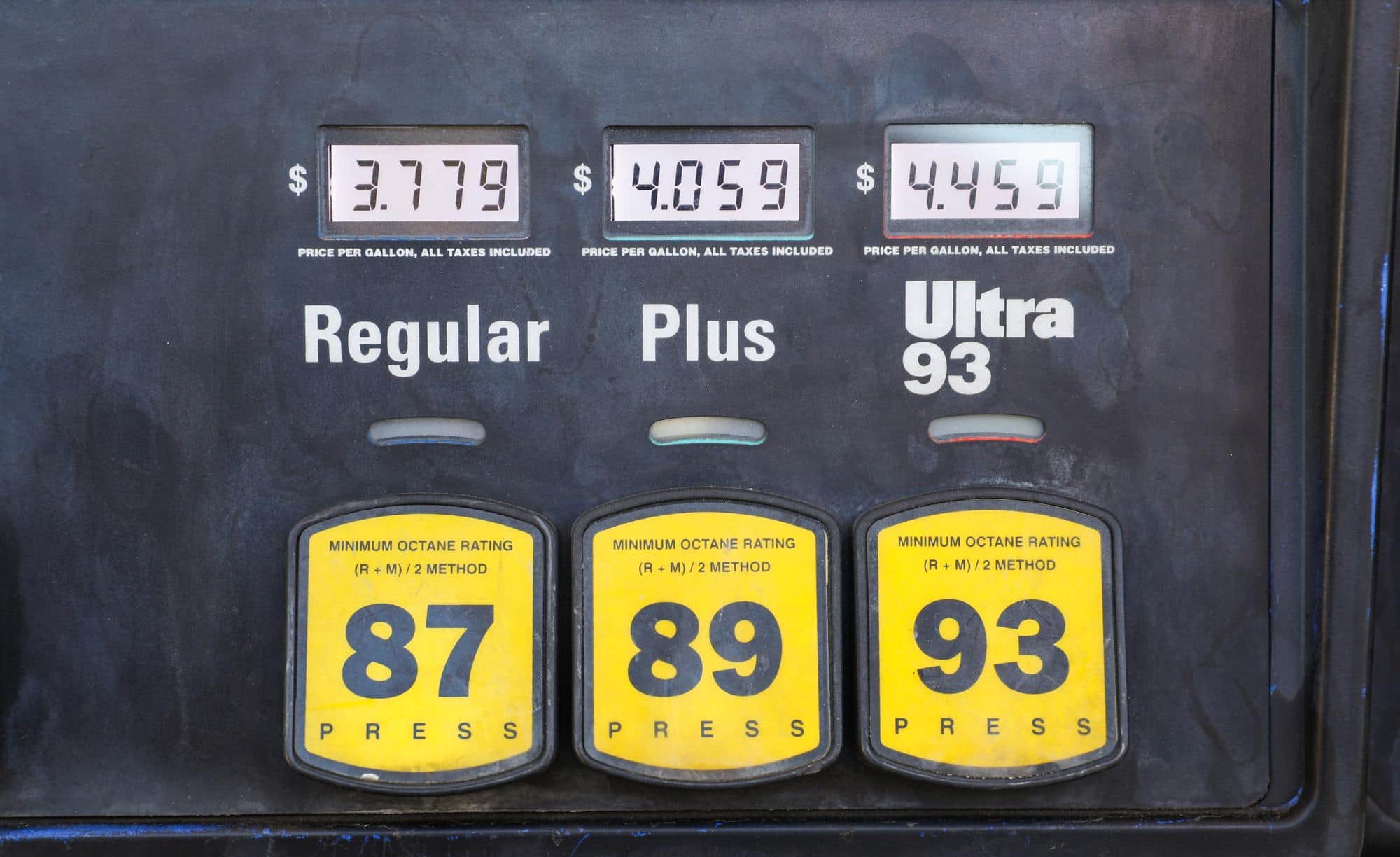 Prix essence USA 2026 : combien coûte le litre et le gallon