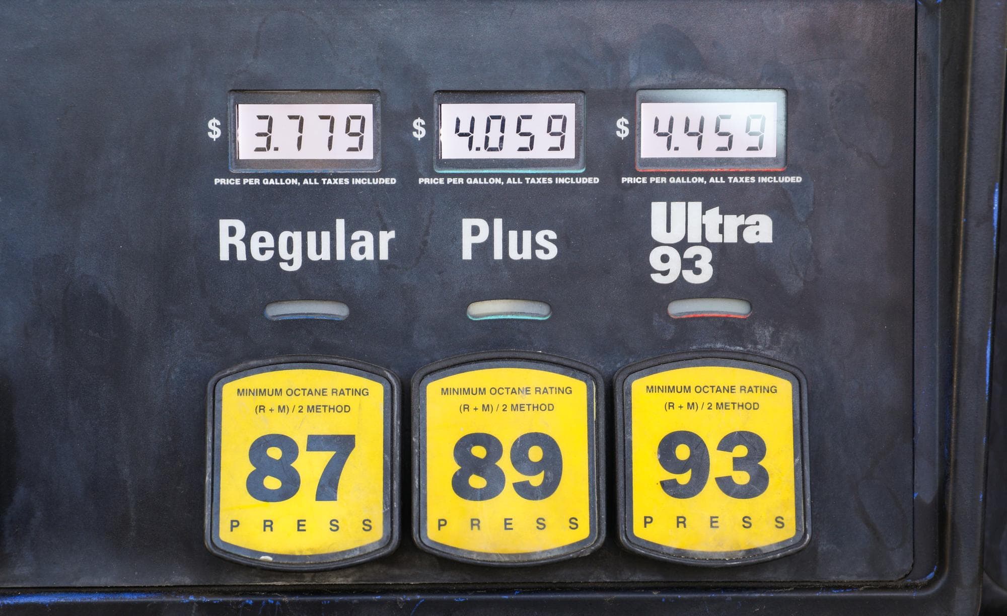Prix essence USA 2026 : combien coûte le litre et le gallon