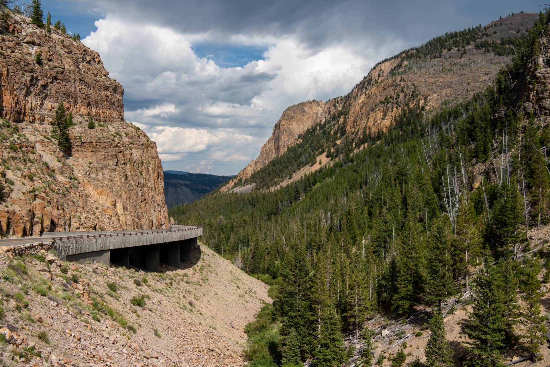 Combien de temps prévoir pour visiter Yellowstone sur la Grand Loop Road