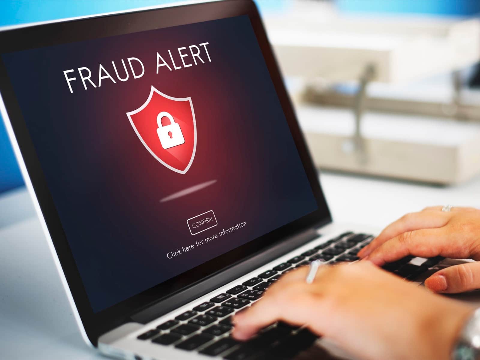 Alerte contre les sites frauduleux imitant la procédure ESTA officielle