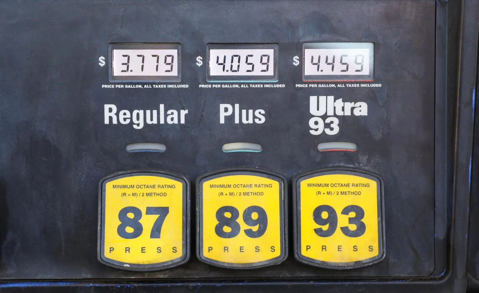 Prix essence USA 2026 : combien coûte le litre et le gallon