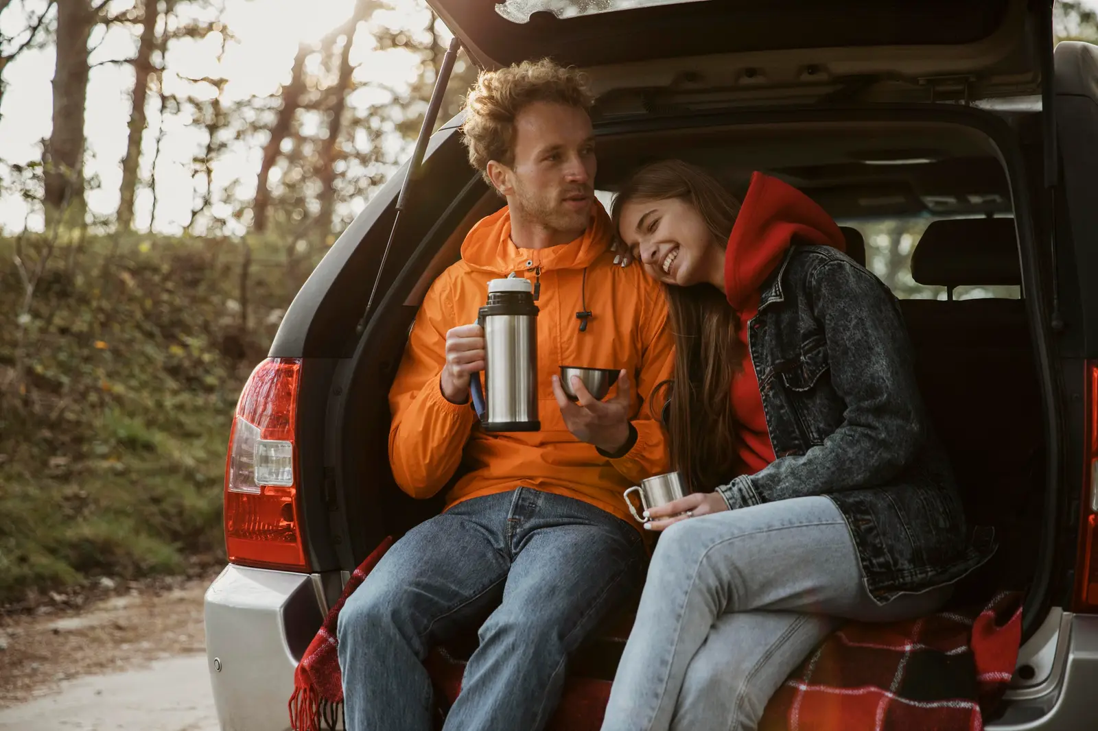 Siège auto, coffre et confort à bord : comment préparer la voiture ?